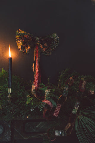 CHRISTMAS BOW DECORATION WORKSHOP - SATURDAY 30TH NOVEMBER - 2-4pm ~ THE READING ROOM, CRATHORNE